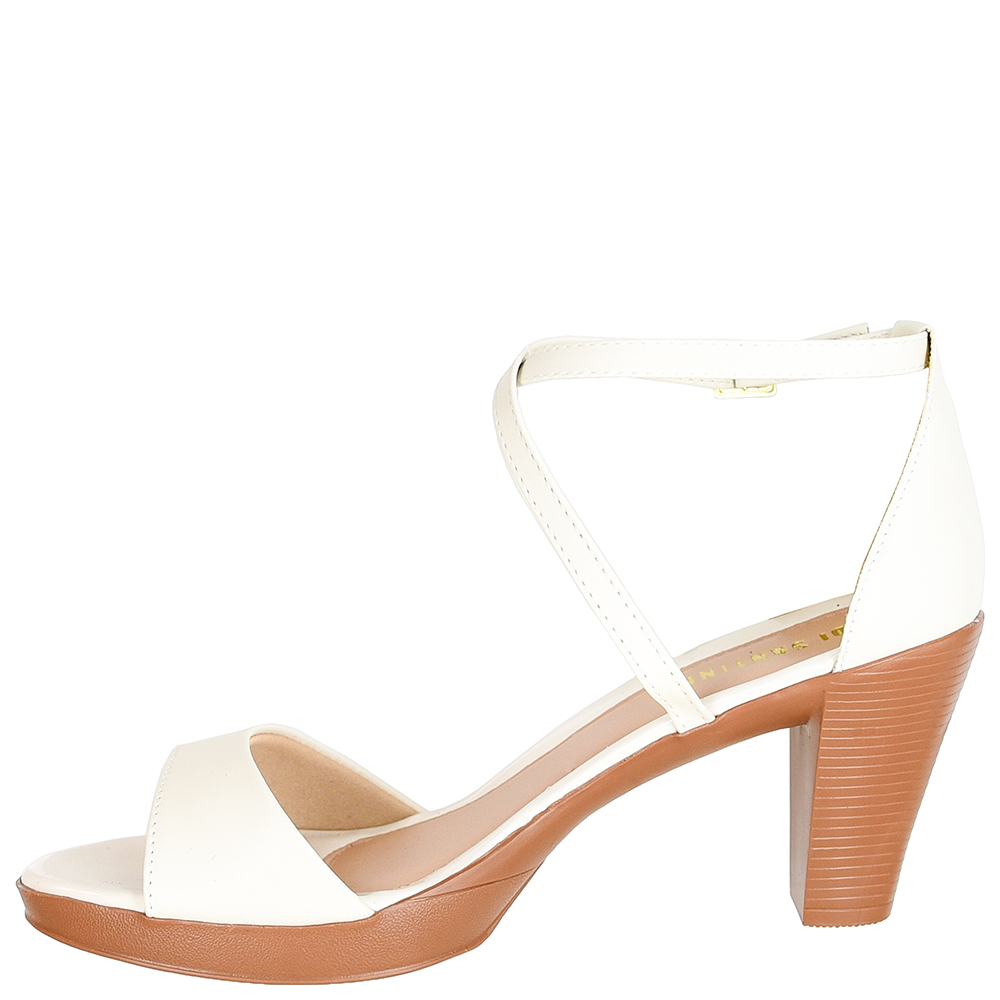 SAND&Aacute;LIA SALTO DI SANTINNI image number 3