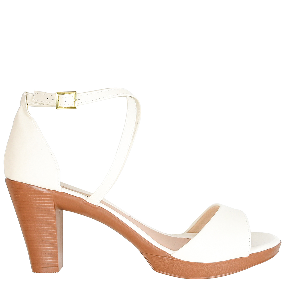 SAND&Aacute;LIA SALTO DI SANTINNI image number 0