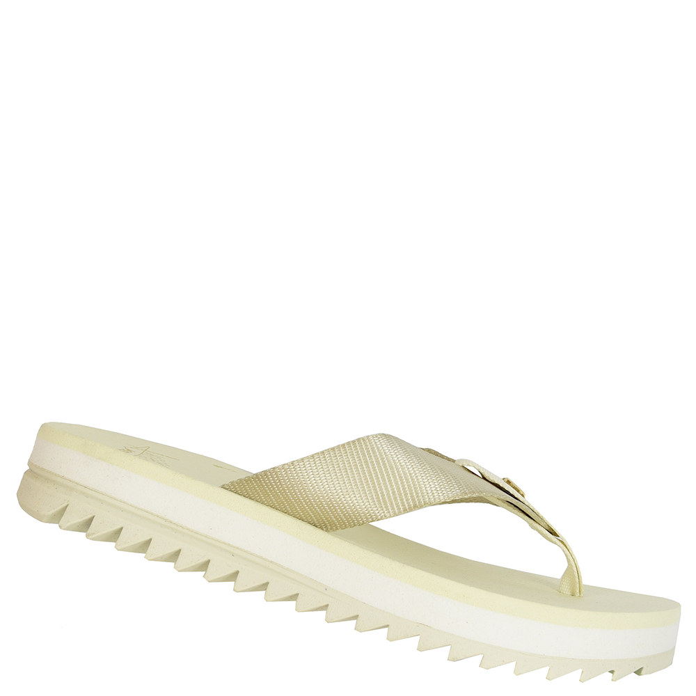 CHINELO KYRA ANITTA image number 2