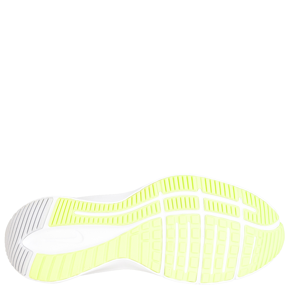 TENIS NIKE QUEST 4 image number 4