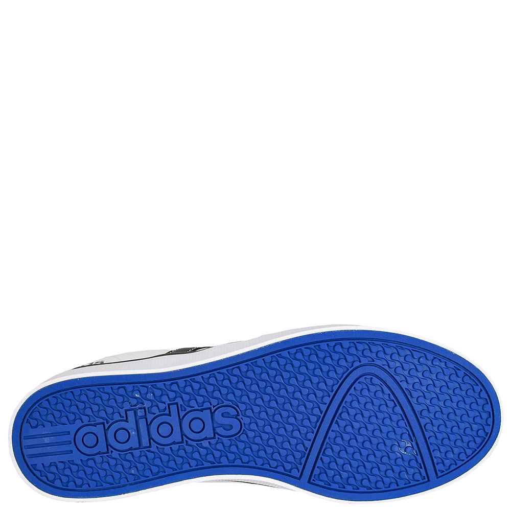 T&Ecirc;NIS CASUAL PACE VS ADIDAS image number 4