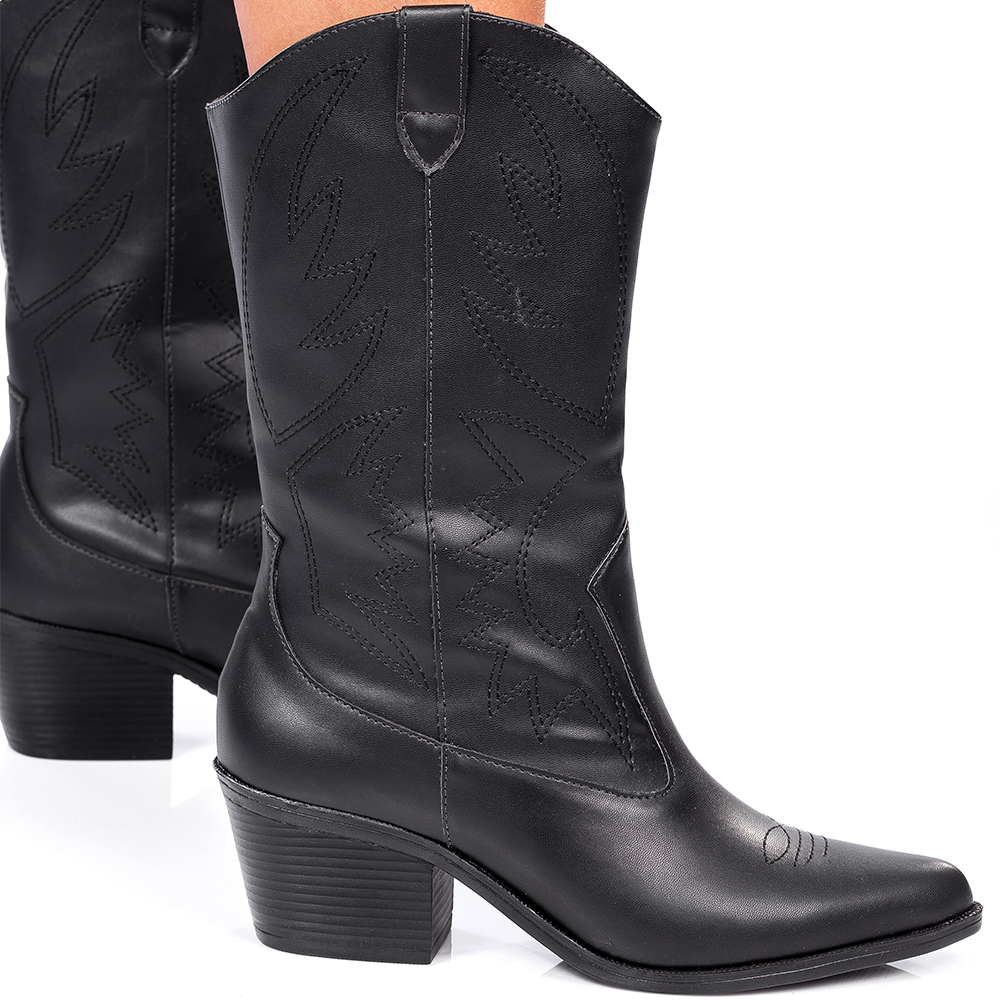 BOTA COUNTRY DI SANTINNI image number 0