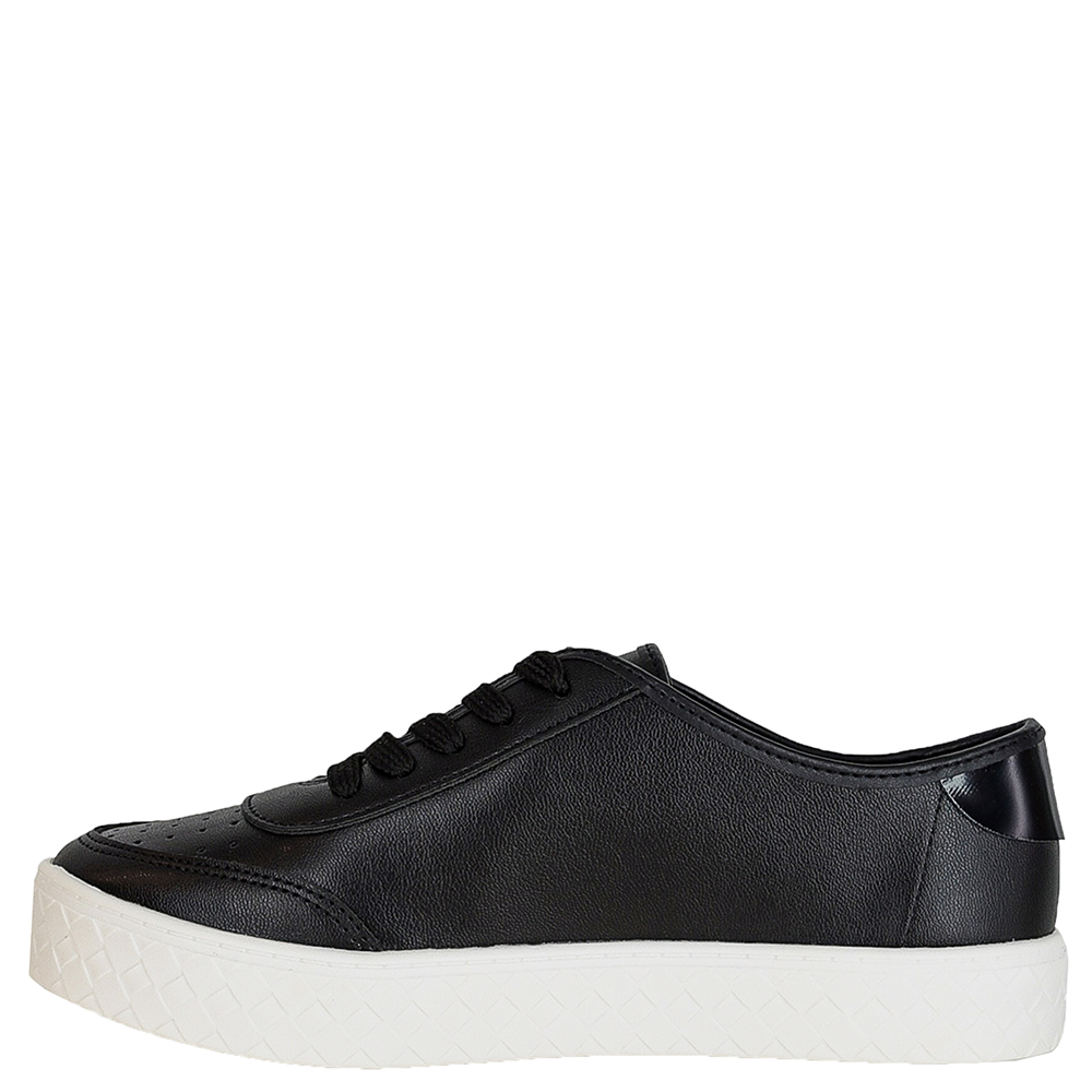 TENIS DETALHE VERNIZ MOLECA image number 3